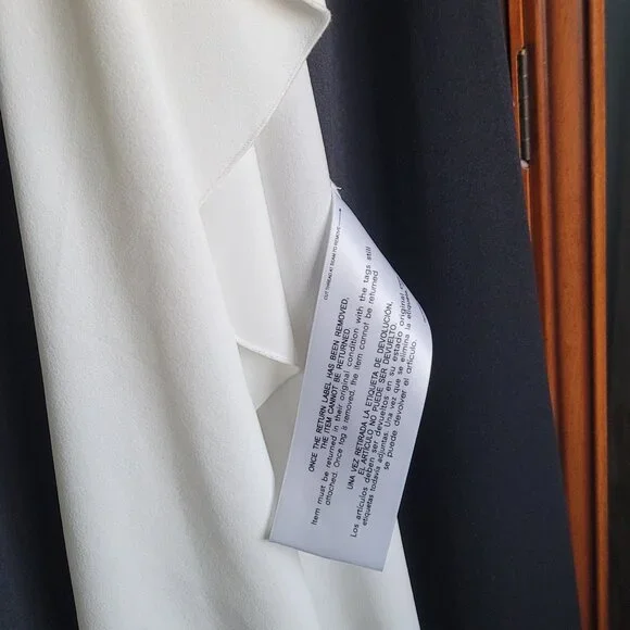 Tadashi Shoji evening gown - Picture 7 of 12